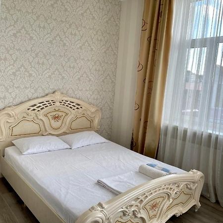 Apartment Studio -Біля Вокзалу-Недалеко Від Центру-Городоцька 151 리비프 외부 사진
